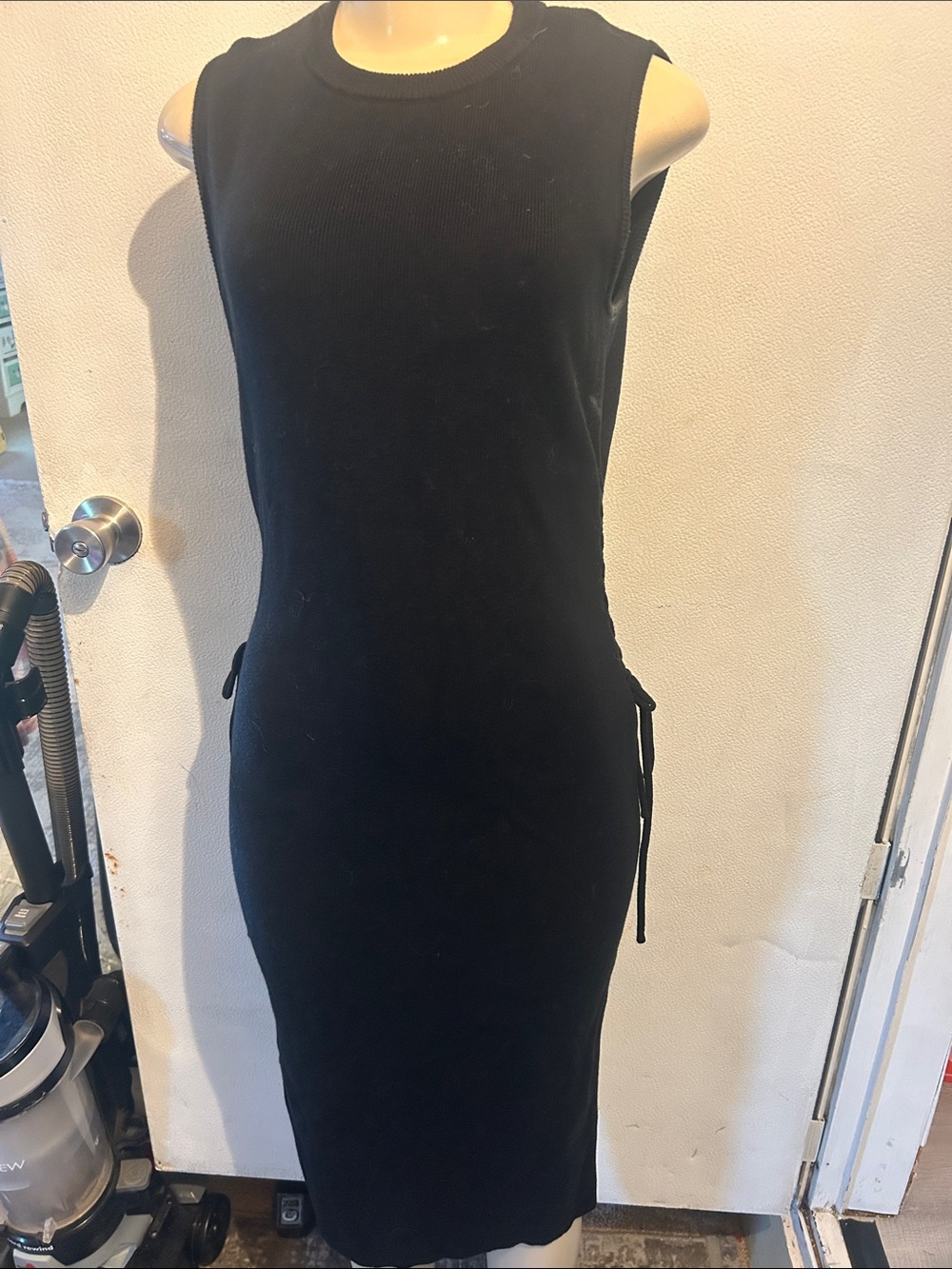 Classic Black Sleeveless Midi Dress with Side Ties